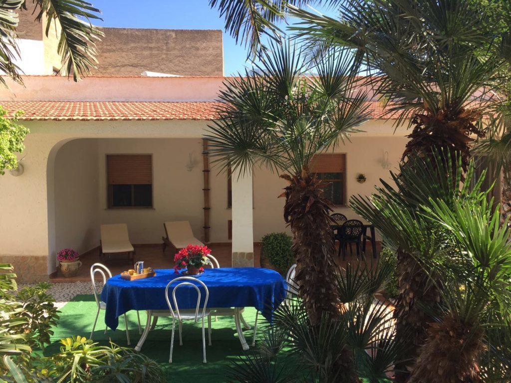 Zahra Casa Vacanze Villa Castelluzzo Exteriör bild